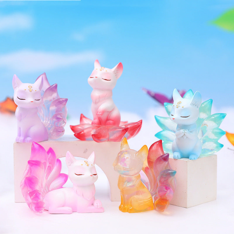 Dahuang nine-tailed fox (with lights) blind box creative tide play desktop small ornaments girlfriends girl heart birthday gift wholesale